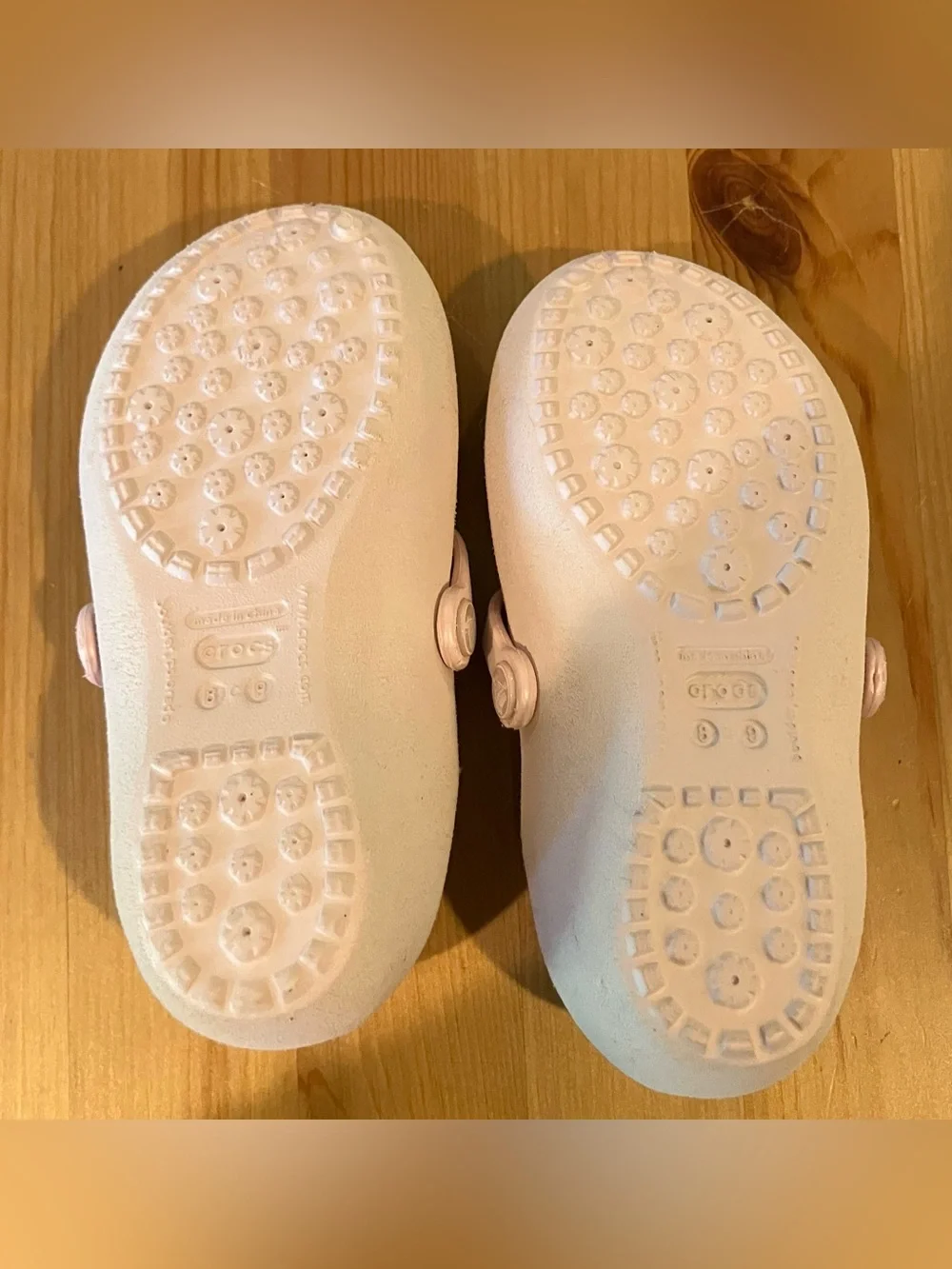 NEW CROCS Nanook Kids Pink Faux-Fur Ballet Prima Slip On Sz C8/9